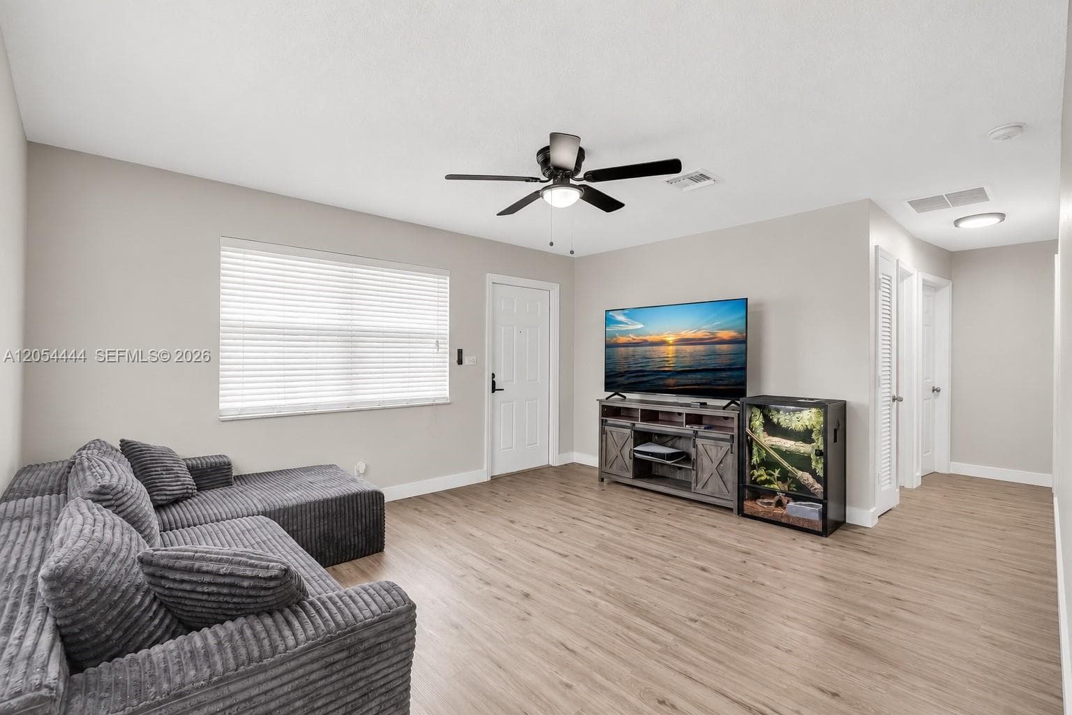 4561 NW 16th Ter, Tamarac, FL 33309 — zdjęcie 5