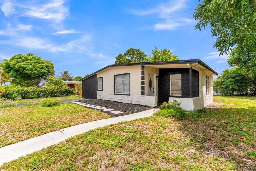 3411 NW 5th Court, Lauderhill, FL 33311 — zdjęcie 3