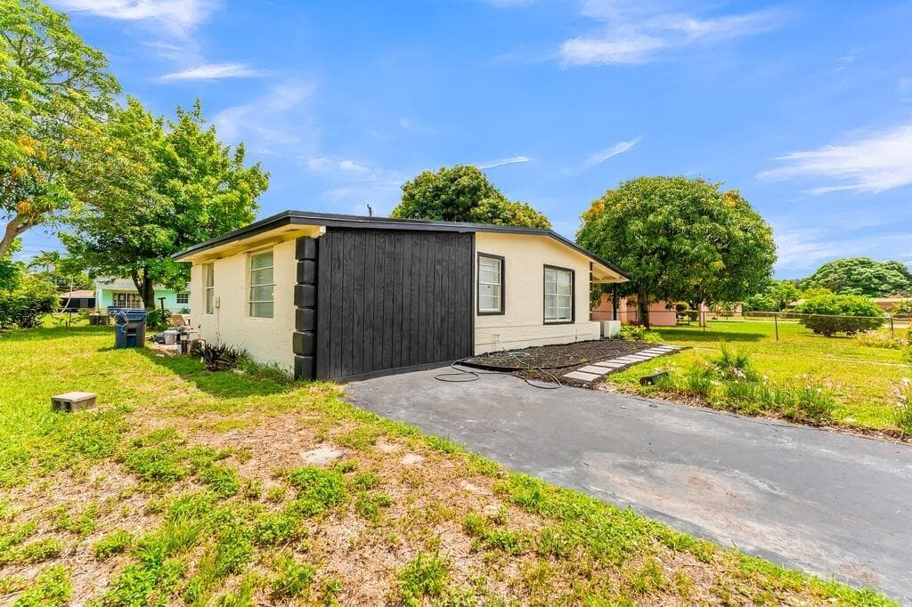 3411 NW 5th Court, Lauderhill, FL 33311 — zdjęcie 4