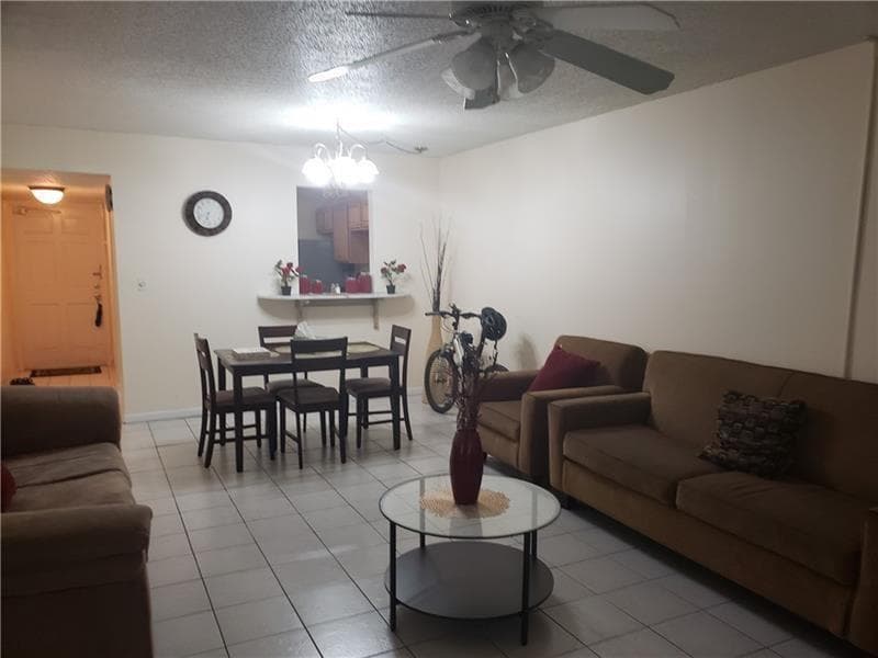 8141 SW 24th Court # Apt 107, Davie, FL 33324 — zdjęcie 3