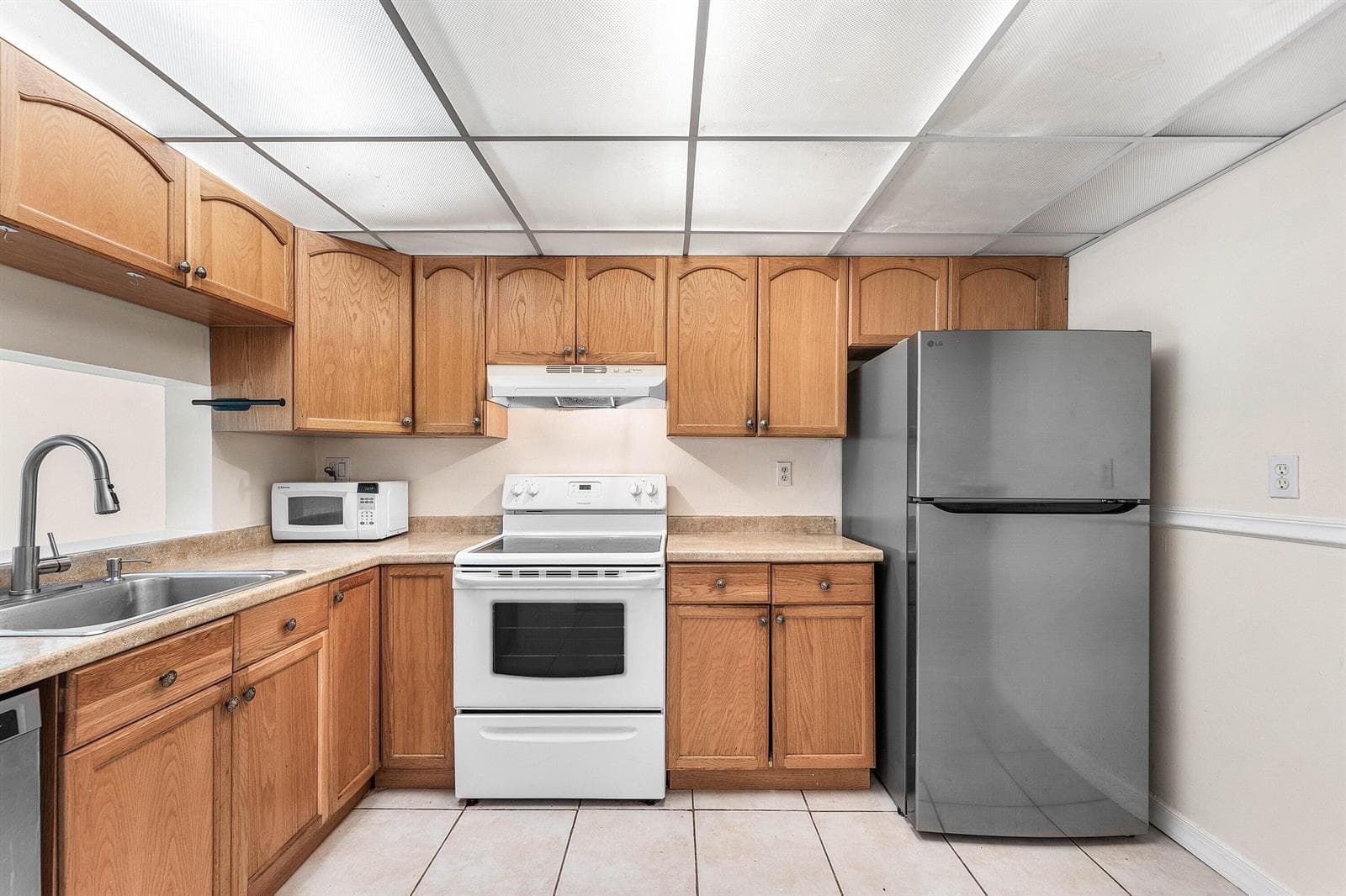 9050 NW 28TH Street # 112, Coral Springs, FL 33065 — zdjęcie 2
