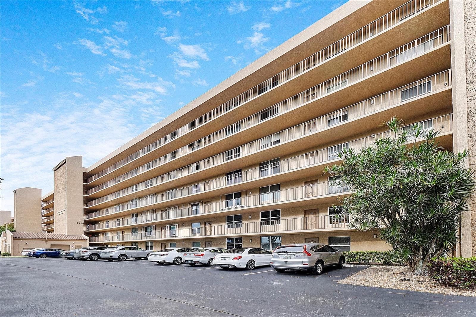 4550 NW 18TH Avenue # 505, Deerfield Beach, FL 33064 — zdjęcie 3