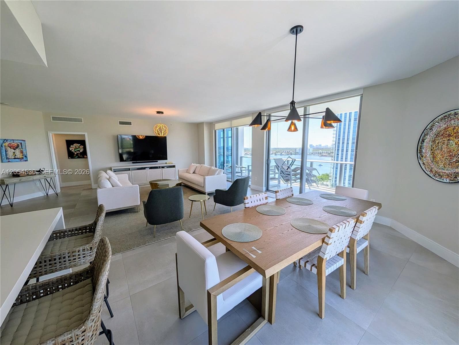17301 Biscayne Blvd # 1501, North Miami Beach, FL 33160 — zdjęcie 5