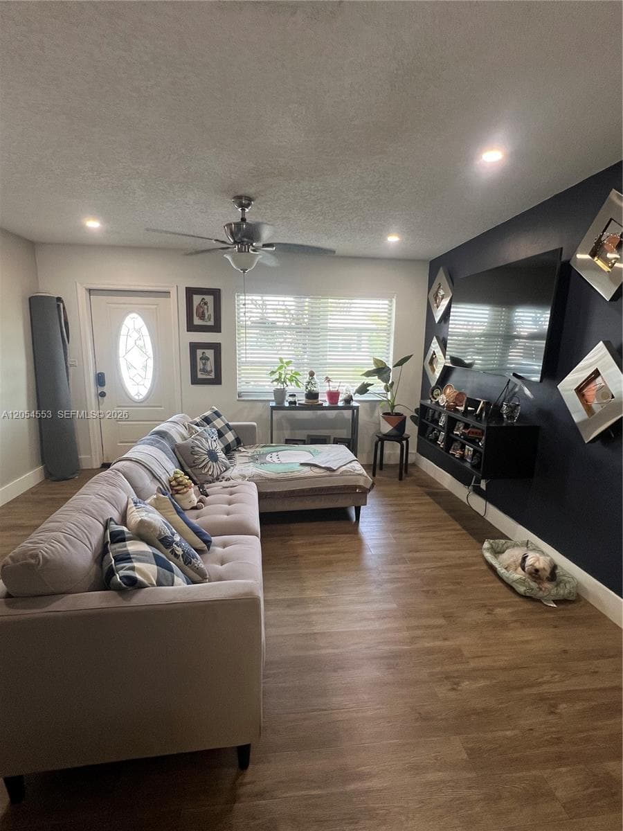 4108 NW 47th Ct, Tamarac, FL 33319 — zdjęcie 5