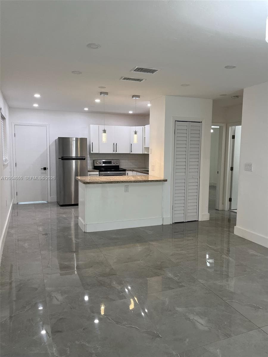 2783 SW 33rd Ave # 2783, Miami, FL 33133