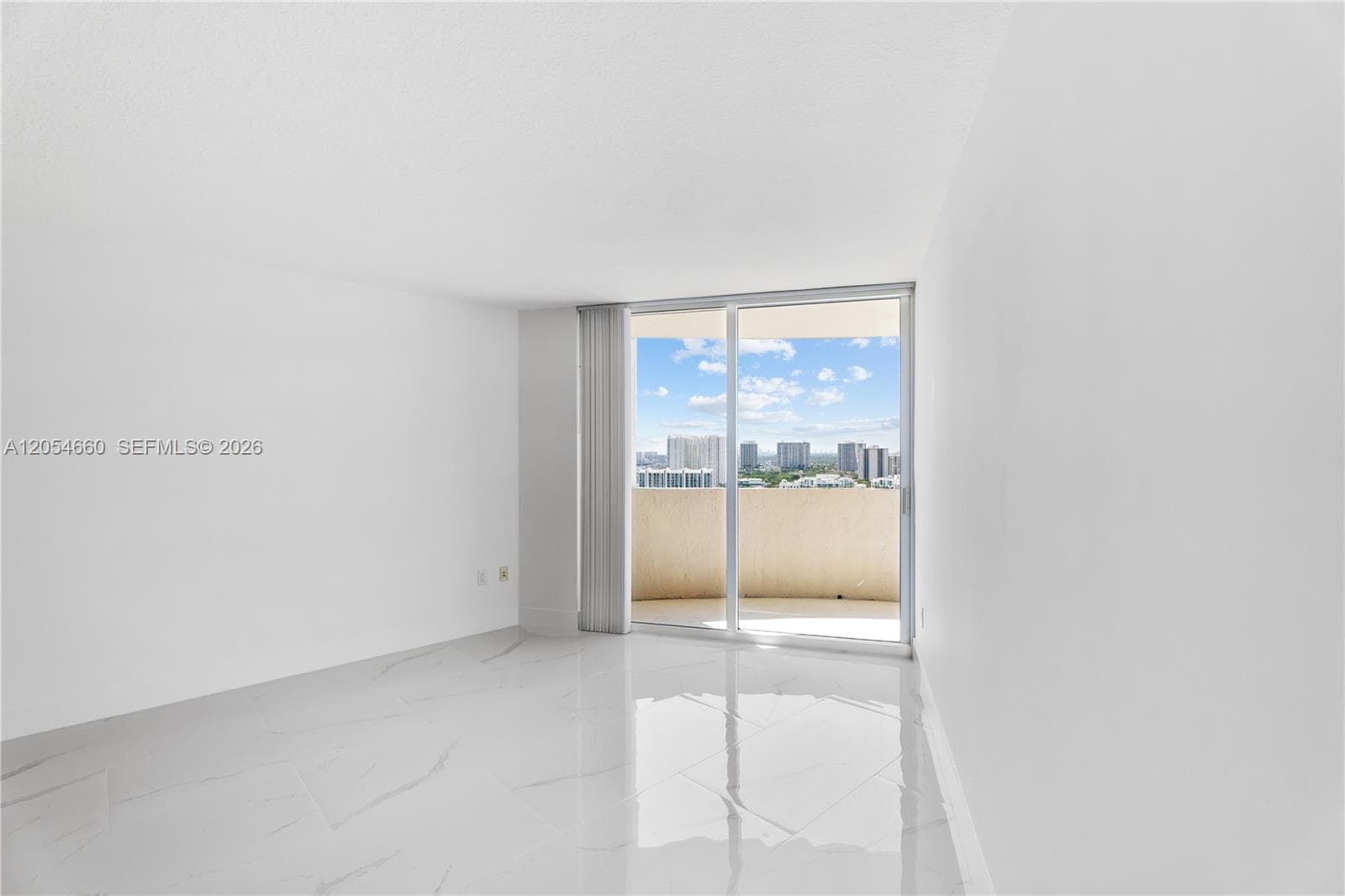 19501 W COUNTRY CLUB DR # 2506, Aventura, FL 33180 — zdjęcie 3