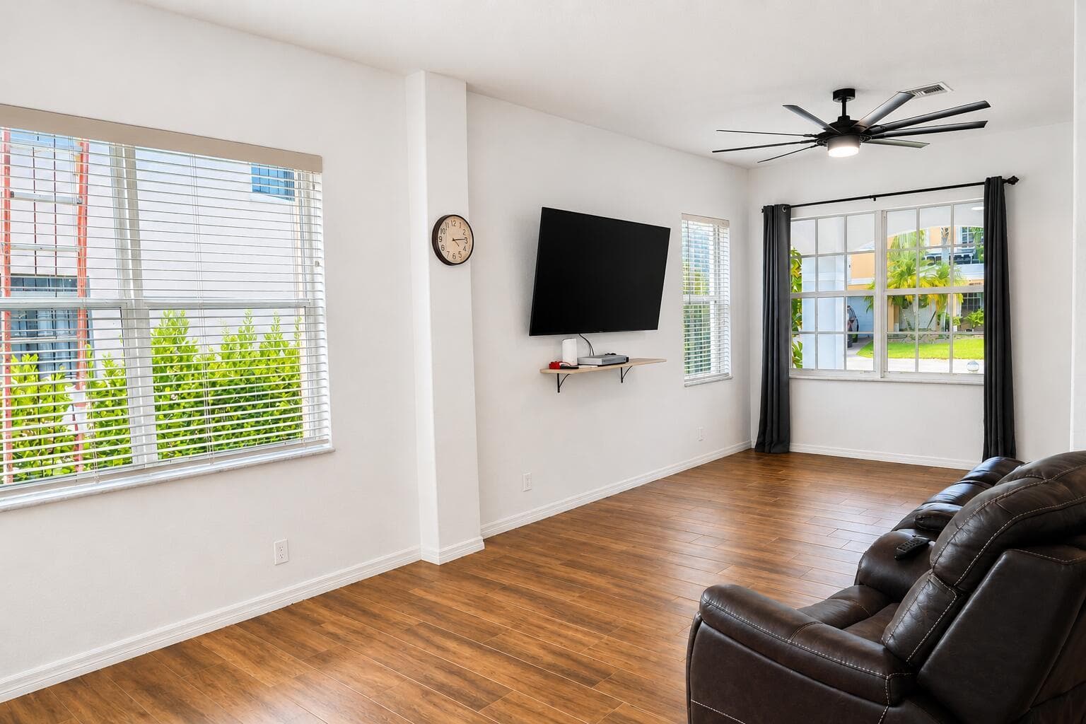 609 SW 167TH Way, Pembroke Pines, FL 33027 — zdjęcie 5