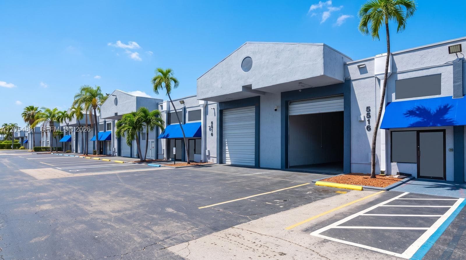 5520-5522 NW 72nd Ave # 5520-5522, Miami, FL 33166 — zdjęcie 2