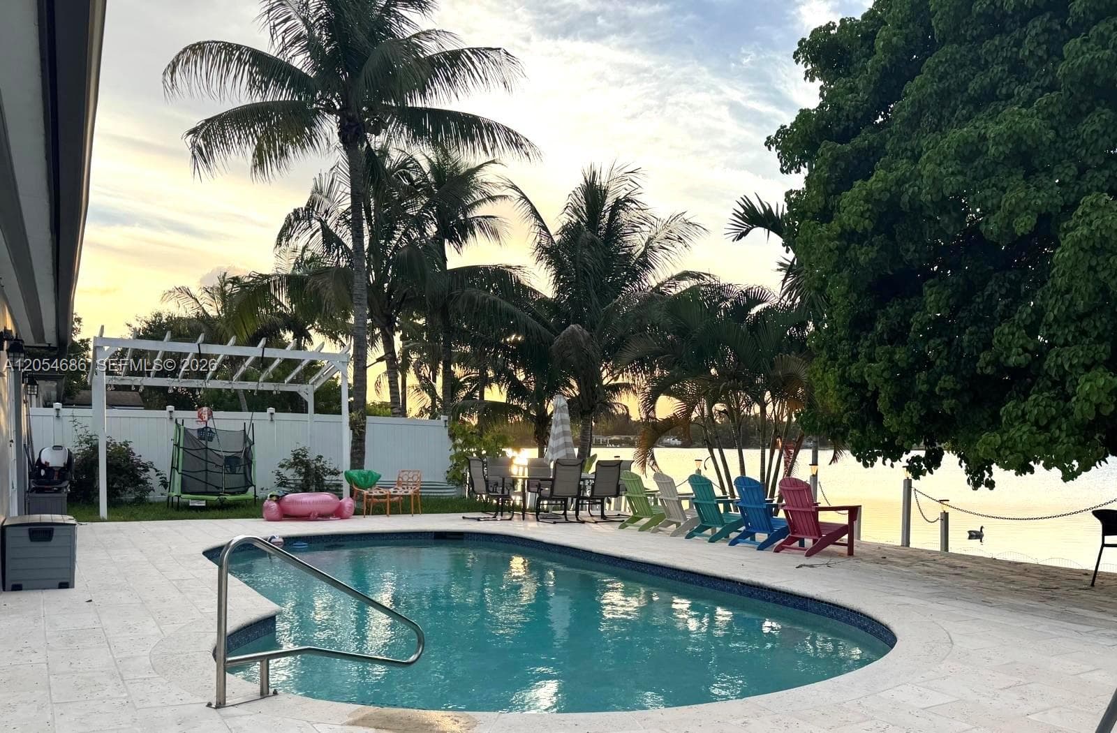 8641 NW 19th St, Pembroke Pines, FL 33024