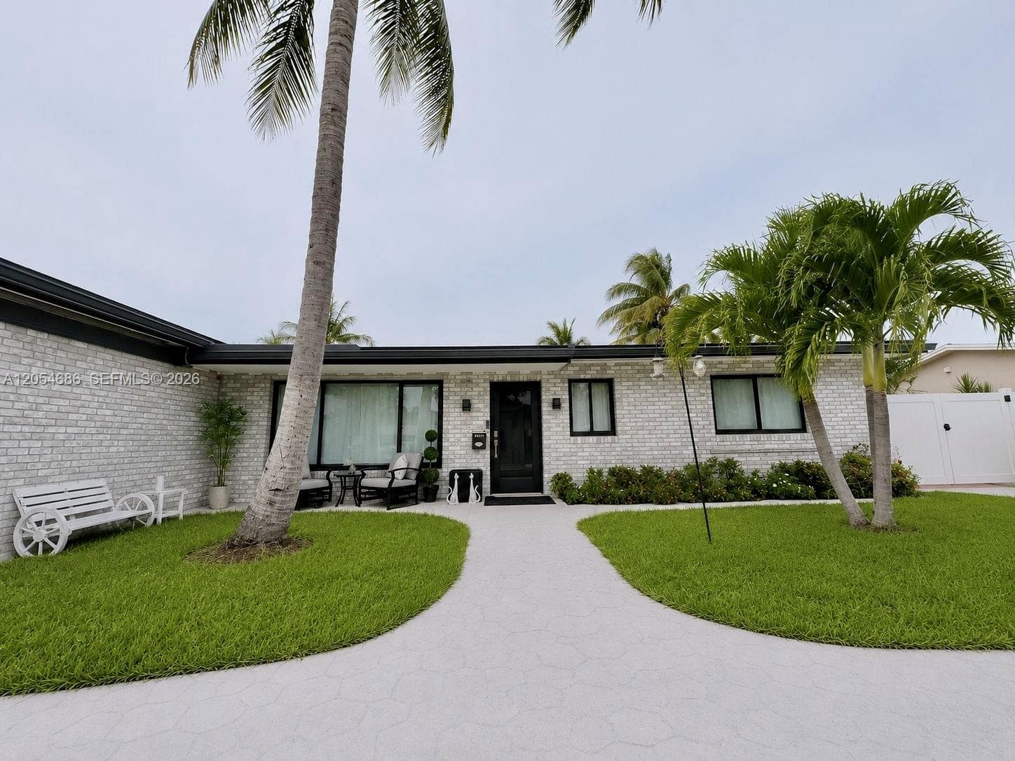 8641 NW 19th St, Pembroke Pines, FL 33024 — zdjęcie 4
