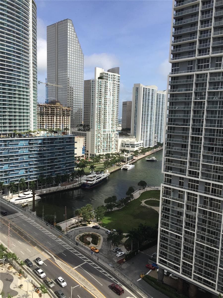 500 Brickell Ave # 2303, Miami, FL 33131 — zdjęcie 3