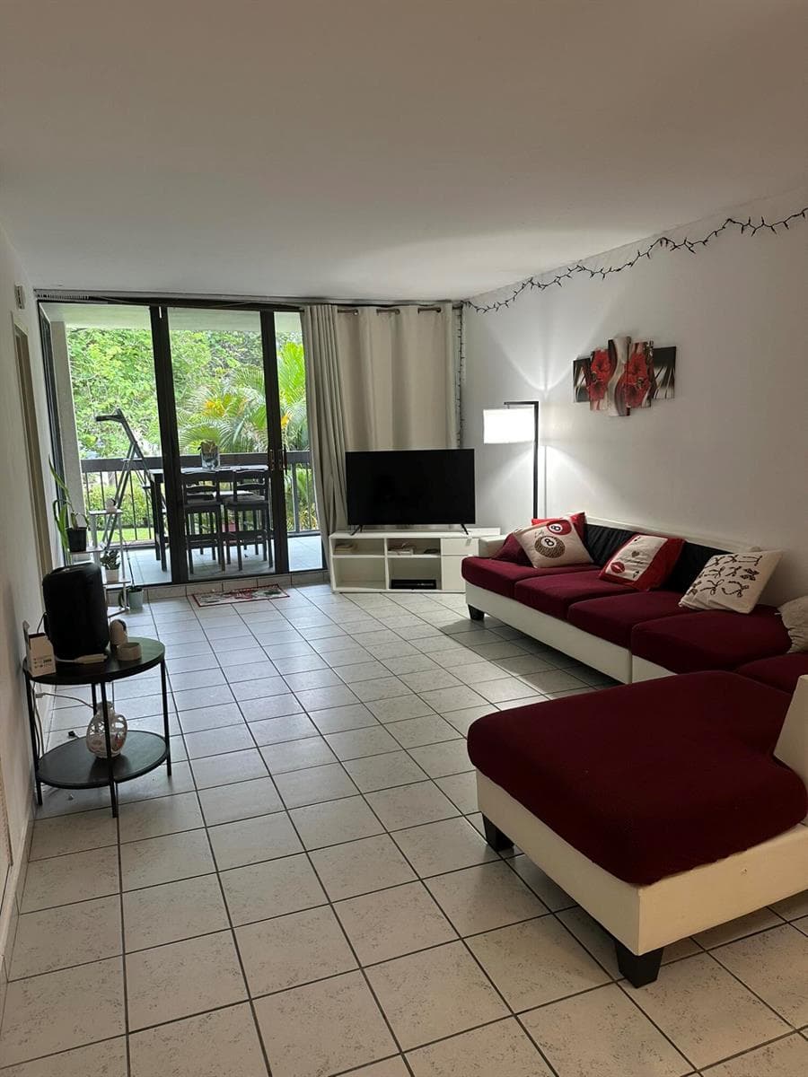 8409 Forest Hills Drive # 205, Coral Springs, FL 33065 — zdjęcie 2