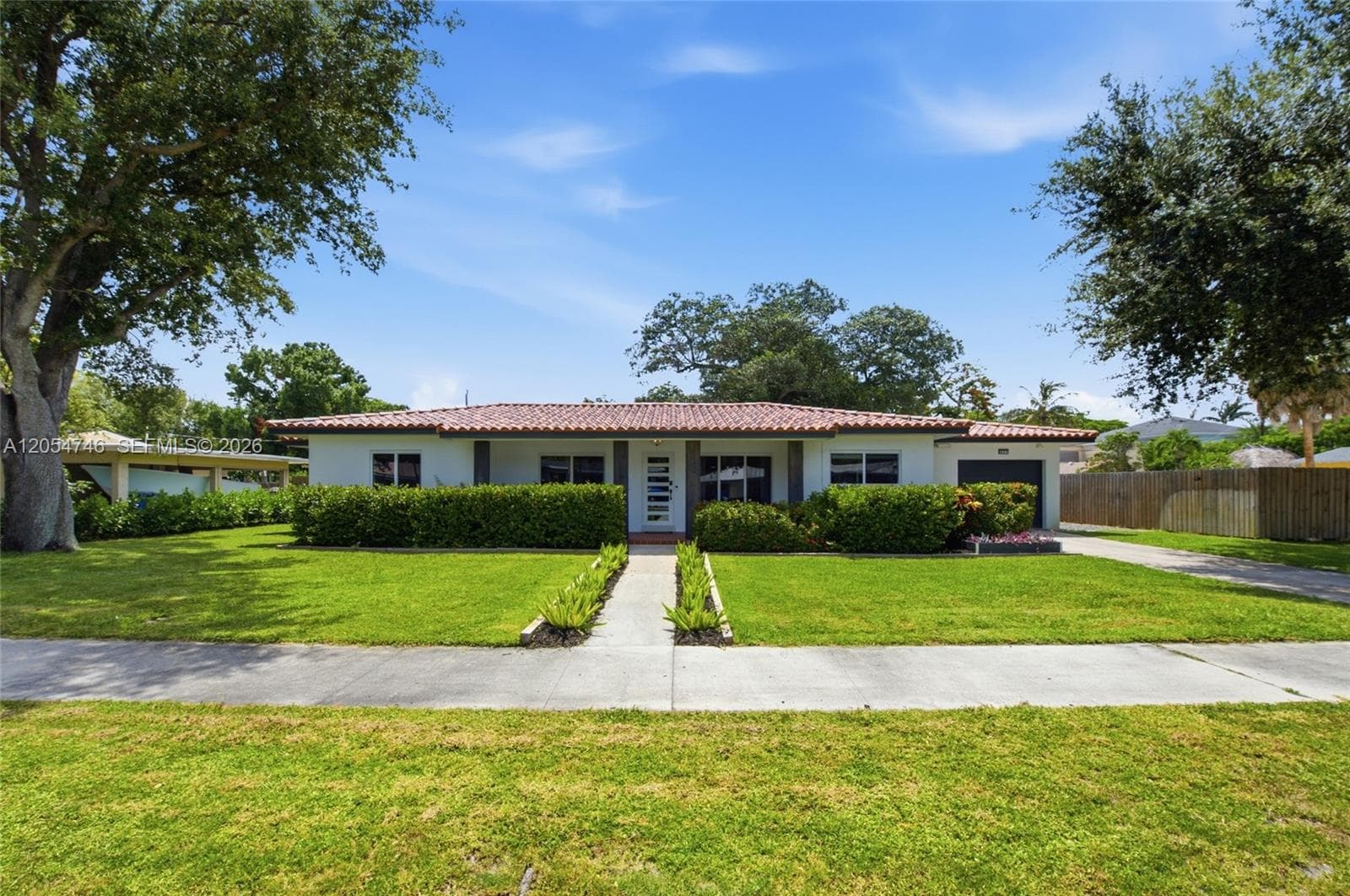 417 NE 11th Ave, Pompano Beach, FL 33060