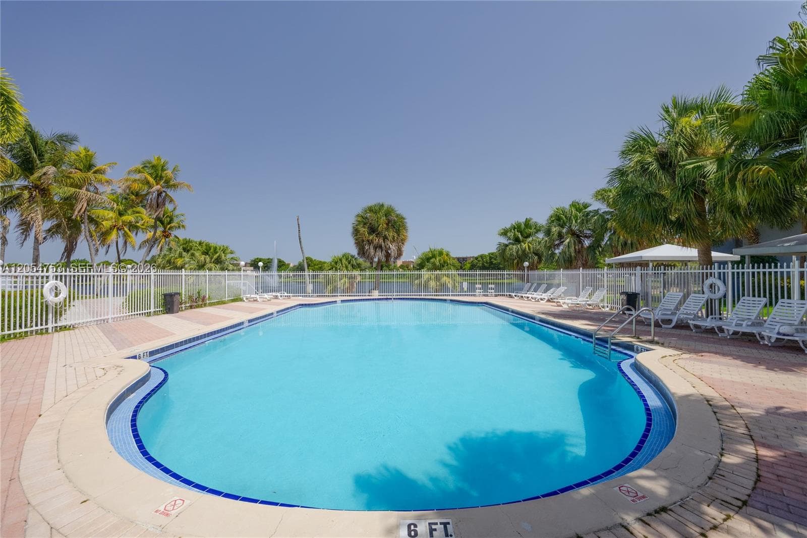 9365 Fontainebleau Blvd # E205, Miami, FL 33172 — zdjęcie 4