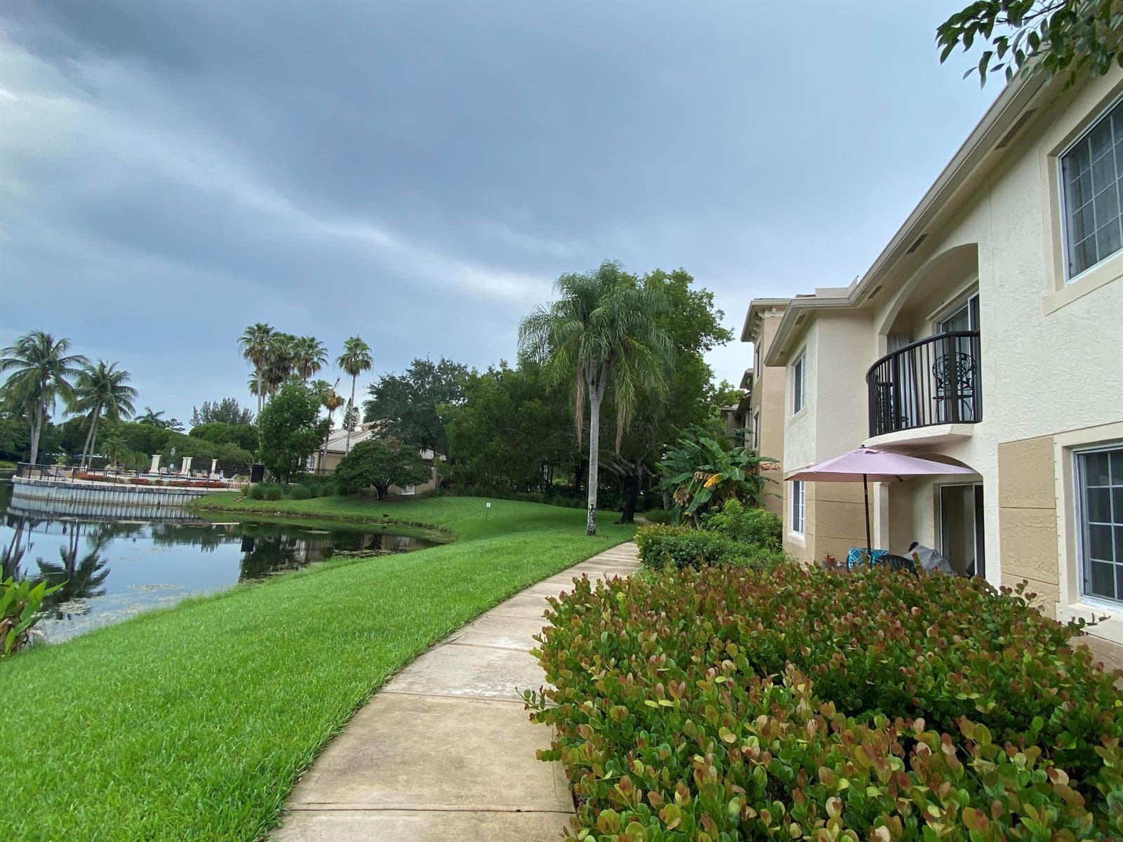 100 Crestwood Court N # 103, Royal Palm Beach, FL 33411 — zdjęcie 2