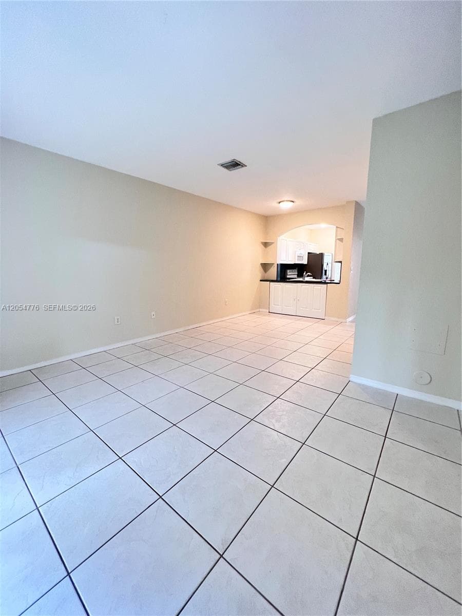 5707 NW 114th Ct # 107, Doral, FL 33178 — zdjęcie 5