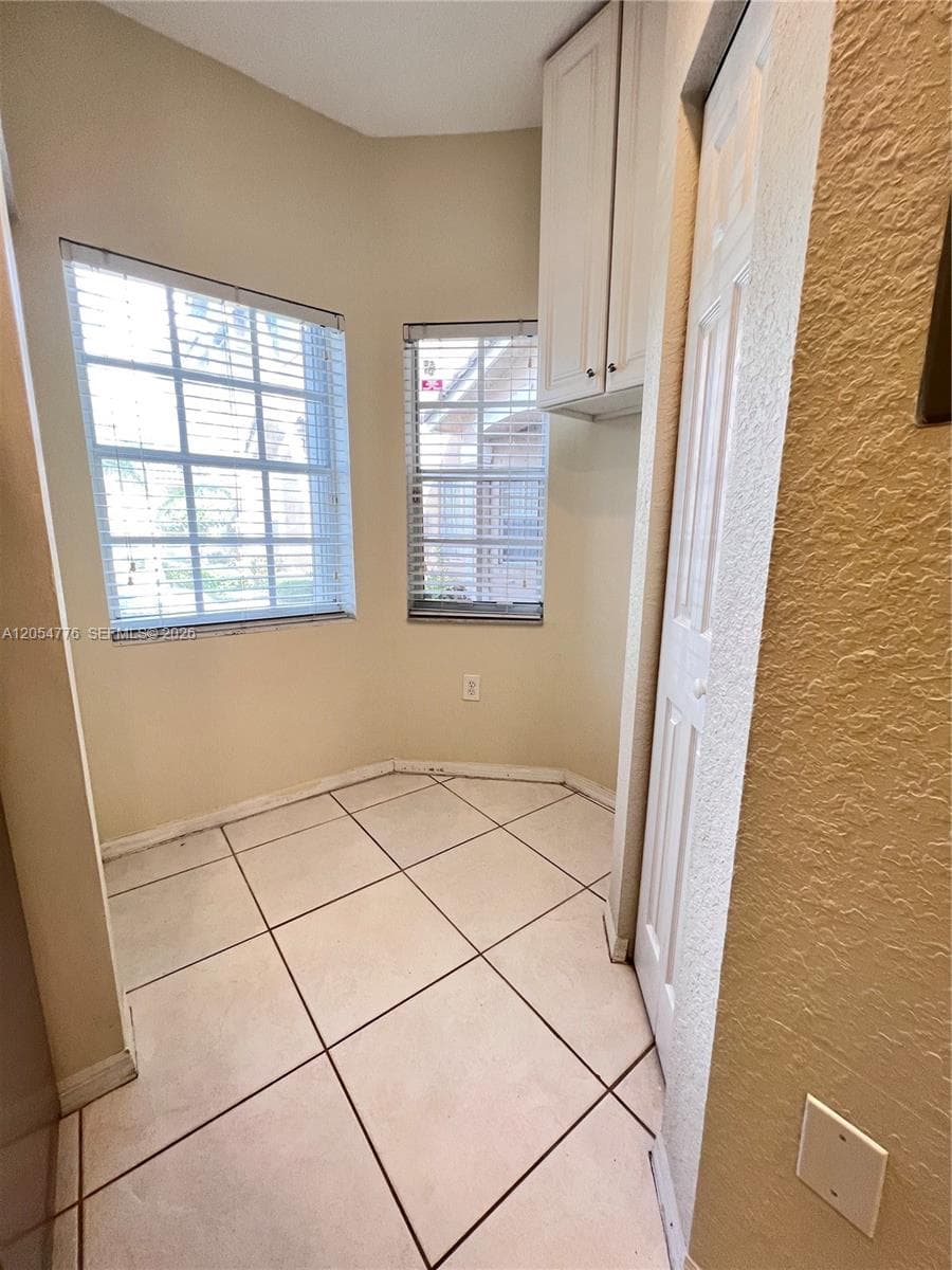 5707 NW 114th Ct # 107, Doral, FL 33178 — zdjęcie 4