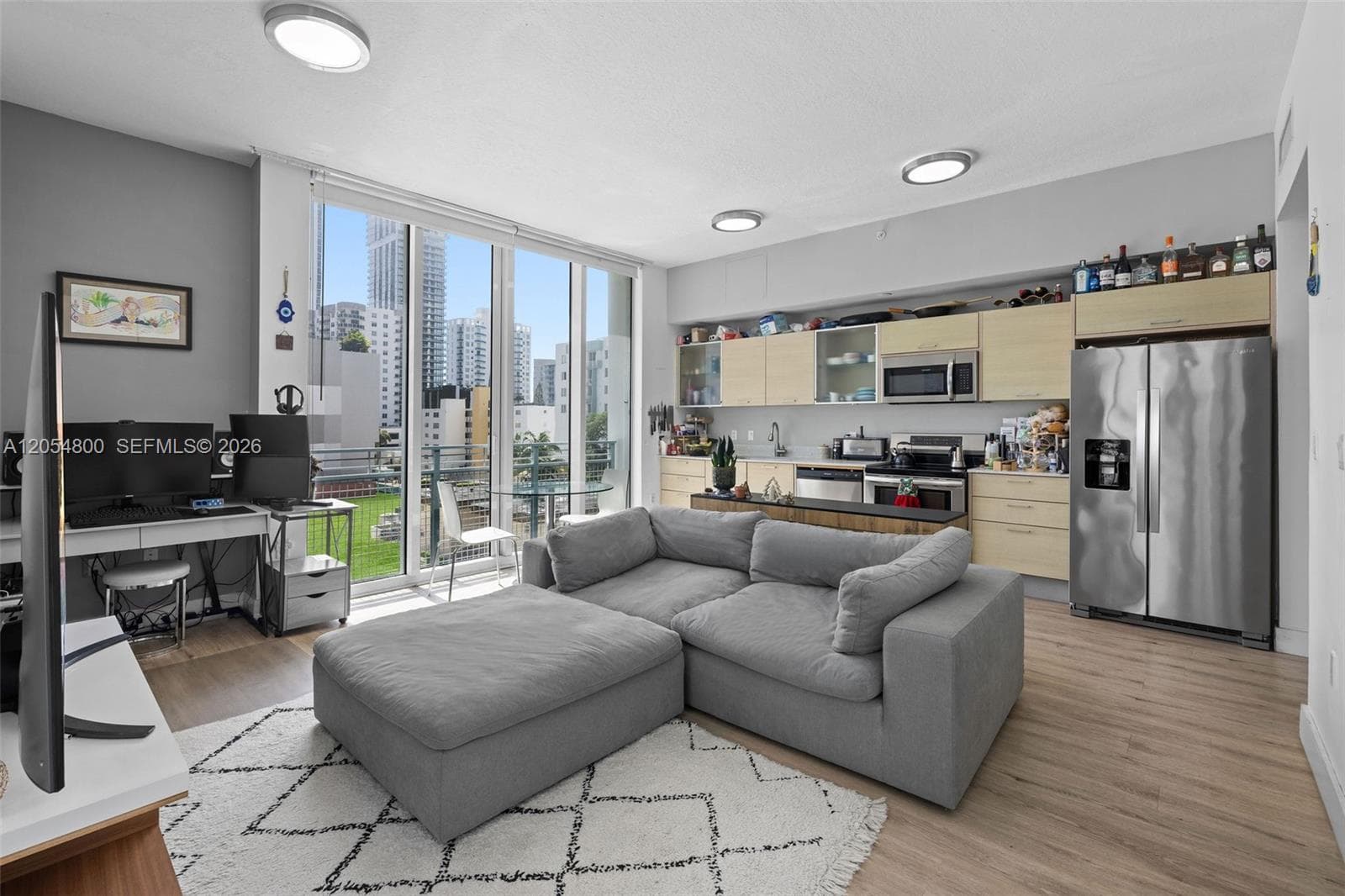 350 NE 24th St # 401, Miami, FL 33137