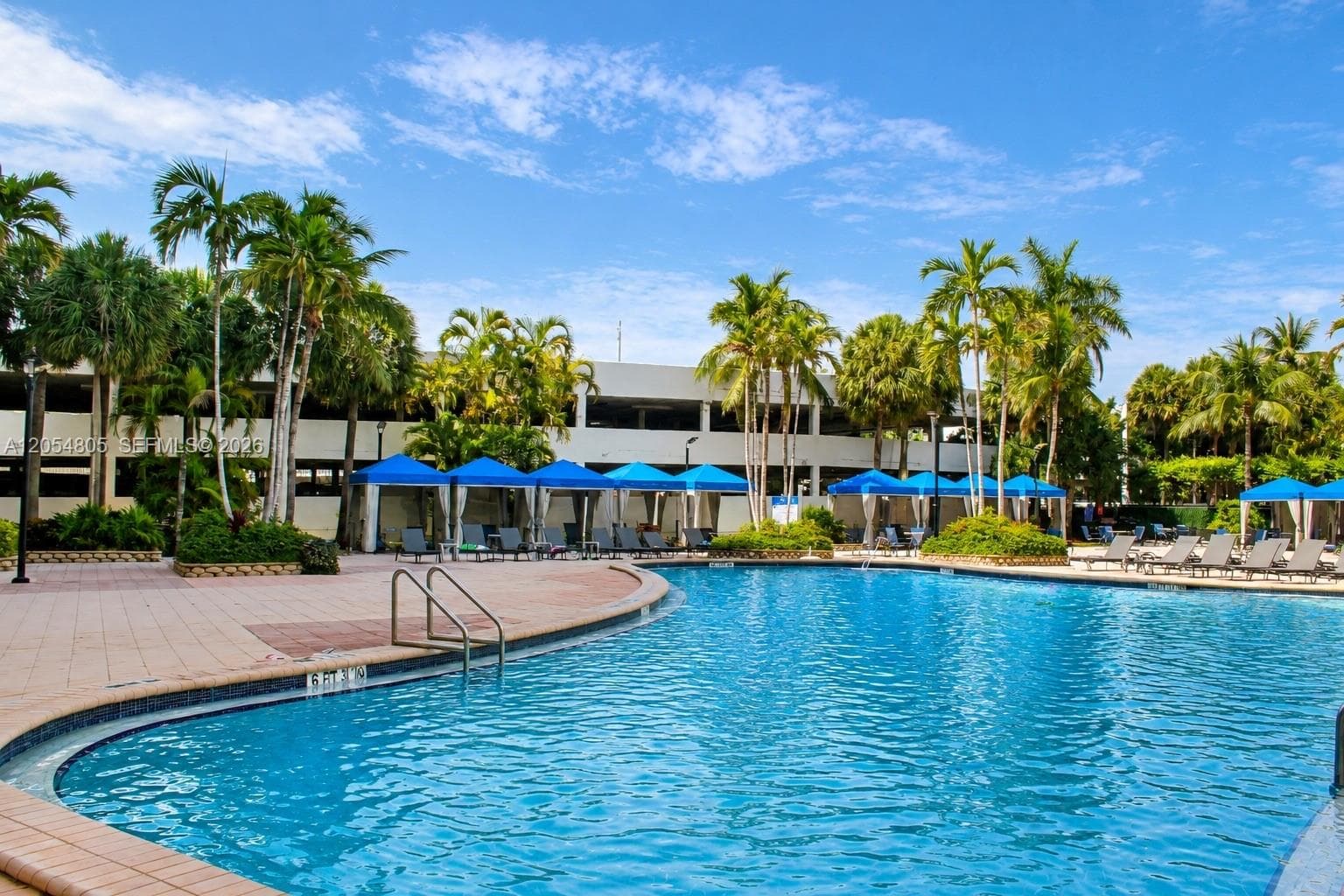 19370 Collins Ave # 915, Sunny Isles Beach, FL 33160 — zdjęcie 2