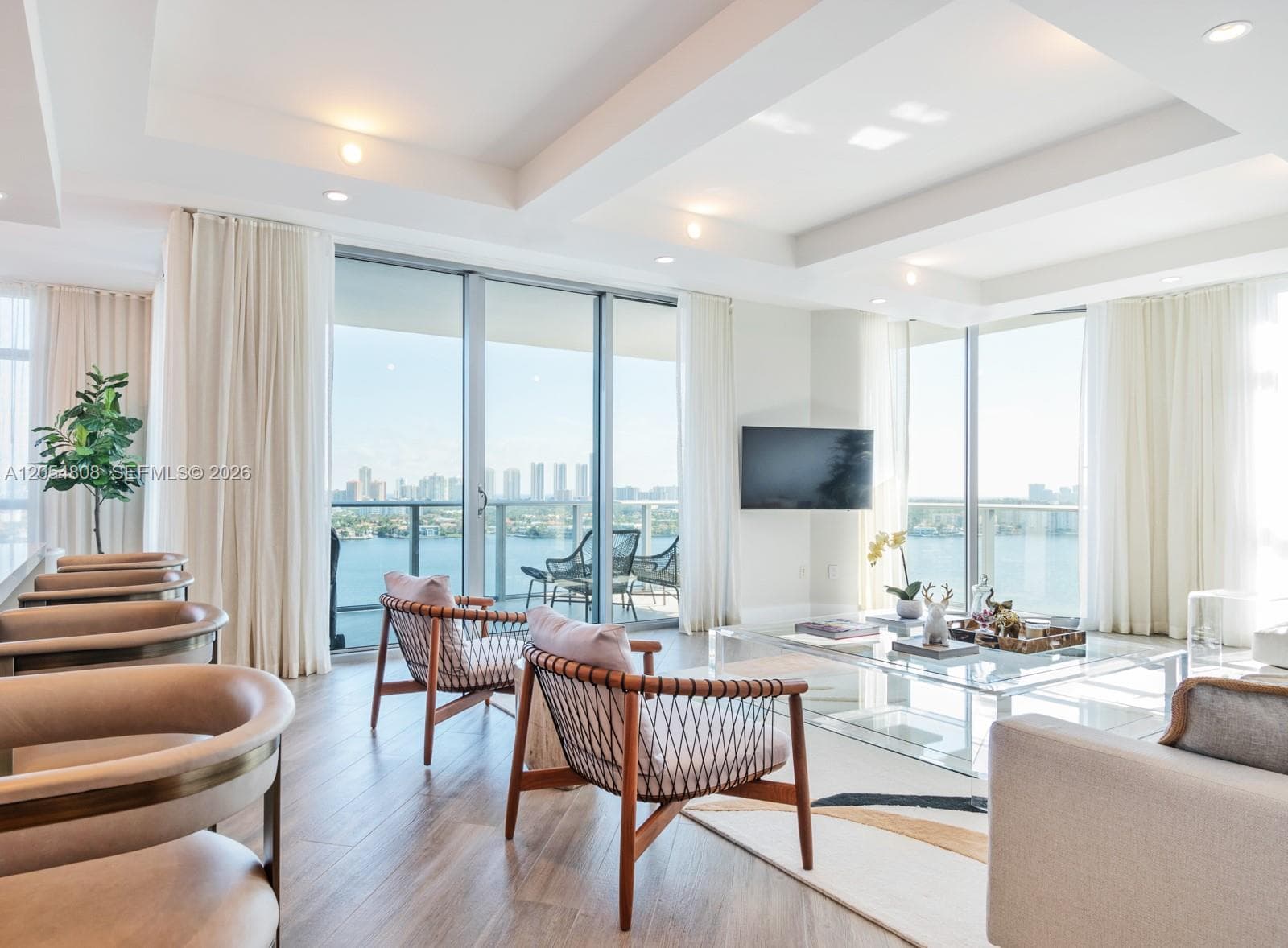 17301 Biscayne Blvd # 1609, North Miami Beach, FL 33160 — zdjęcie 5