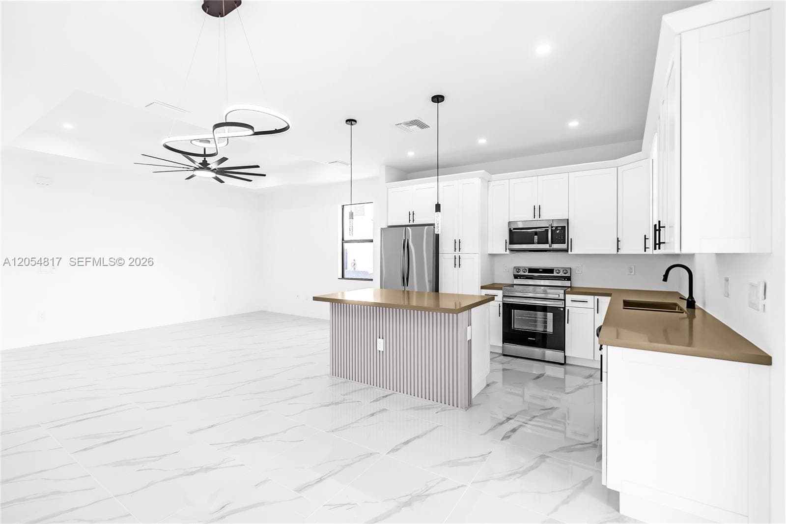 433 Rayford, Lehigh Acres, FL 33974 — zdjęcie 5