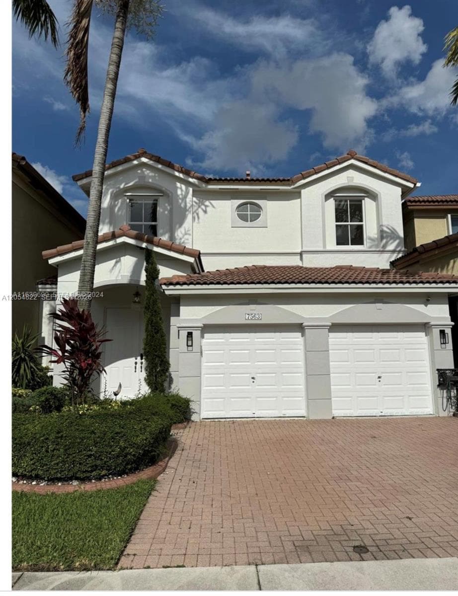 7563 NW 112th Pl, Doral, FL 33178
