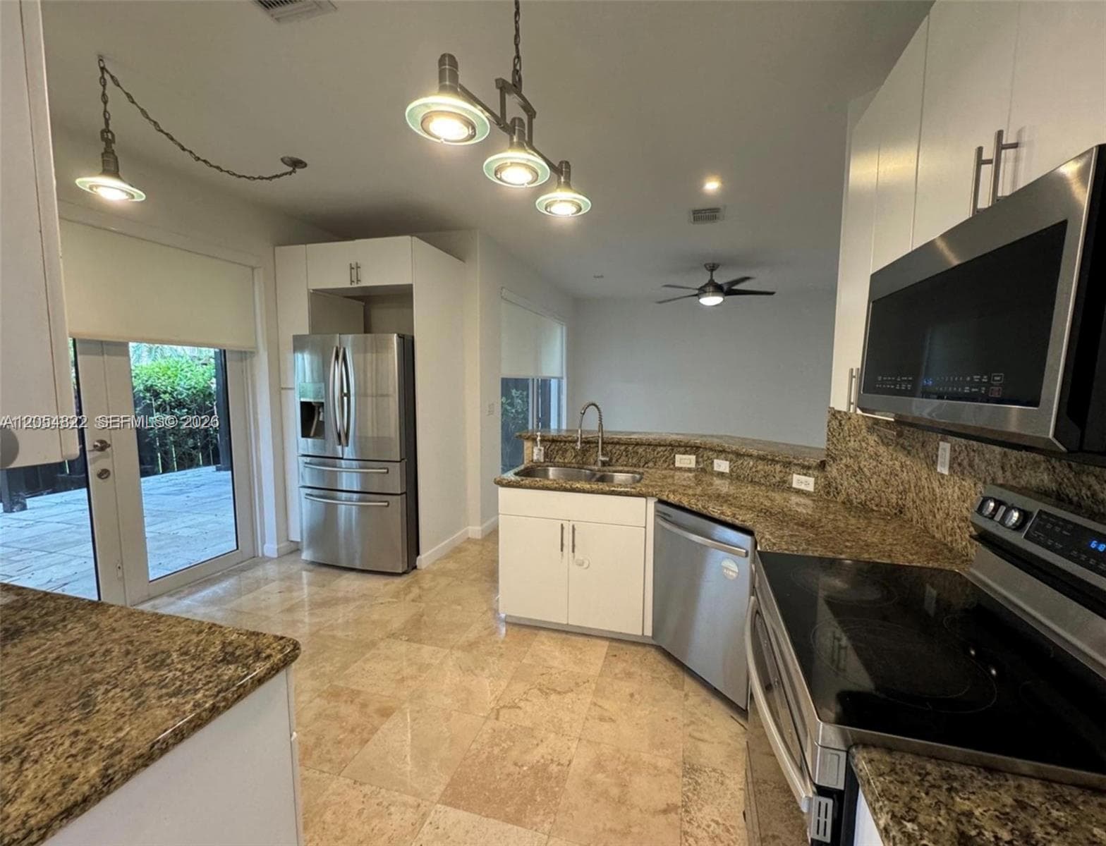 7563 NW 112th Pl, Doral, FL 33178 — zdjęcie 5