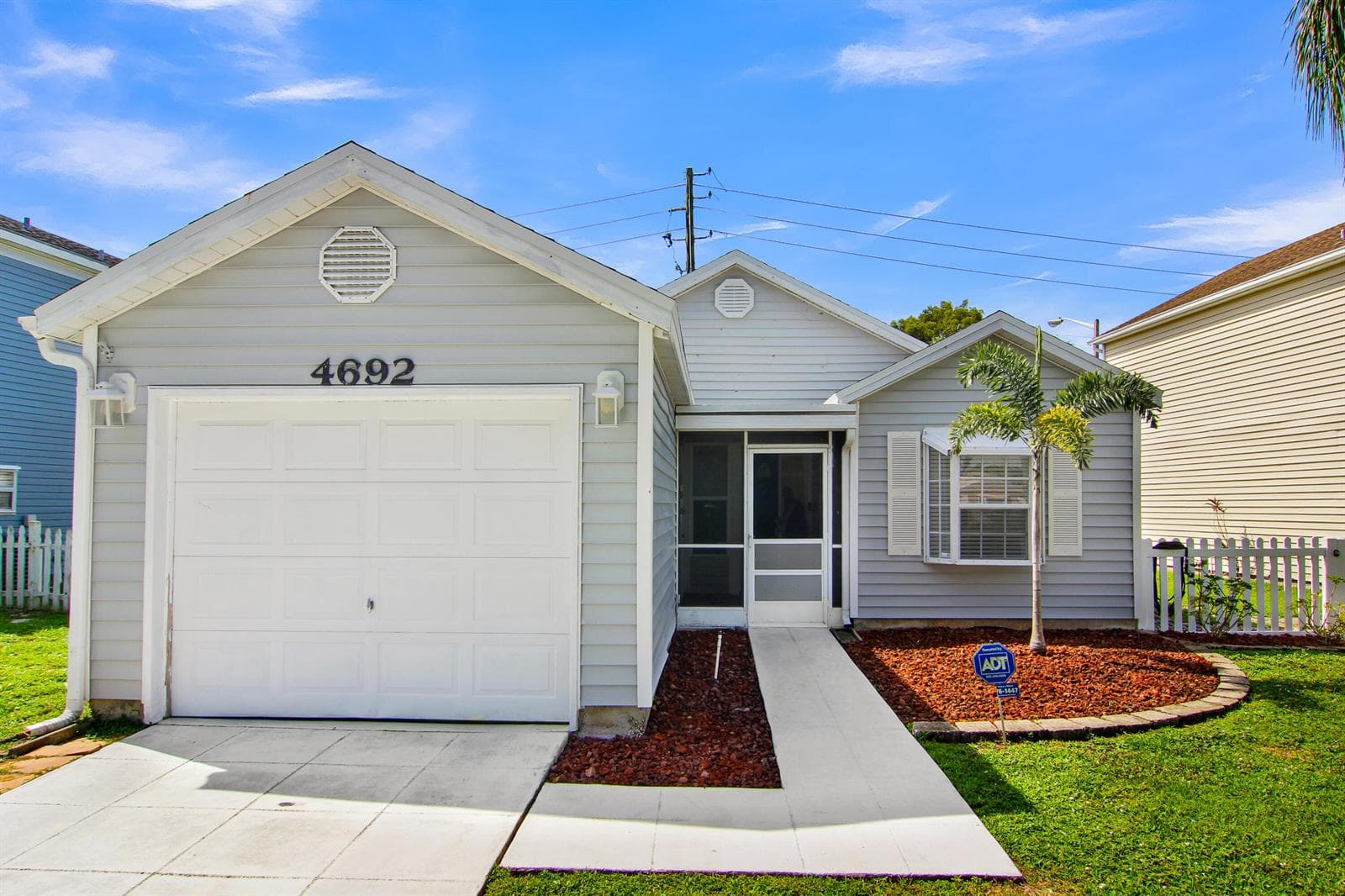 4692 LAKESIDE Circle, West Palm Beach, FL 33417