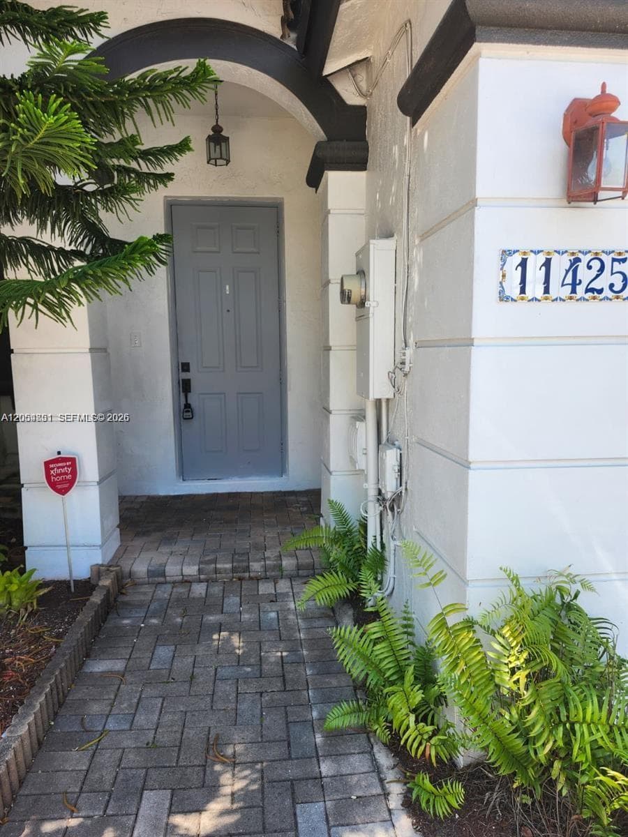 11425 NW 76th Ter, Doral, FL 33178 — zdjęcie 4