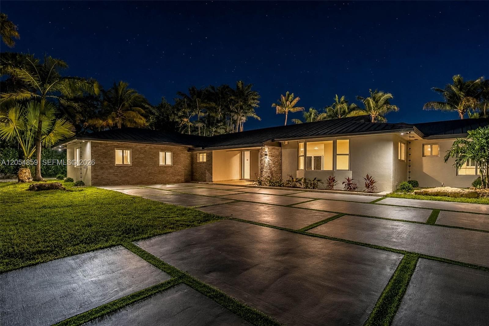 8600 SW 162nd Street, Palmetto Bay, FL 33157