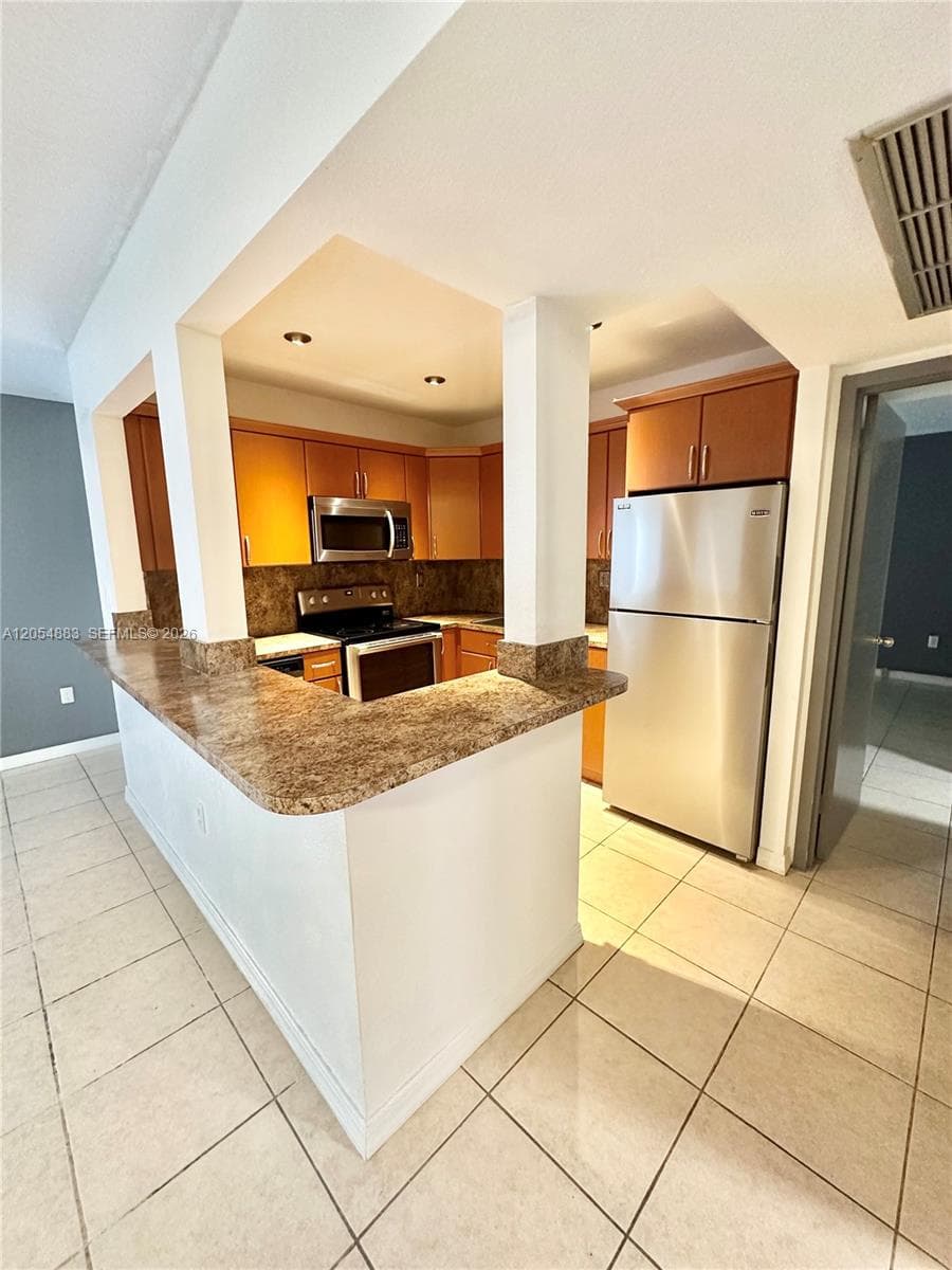 200 177th Dr # 319, Sunny Isles Beach, FL 33160 — zdjęcie 4