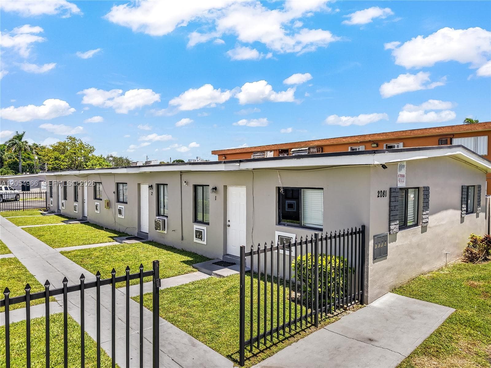 2090 NW 31st St, Miami, FL 33142 — zdjęcie 3