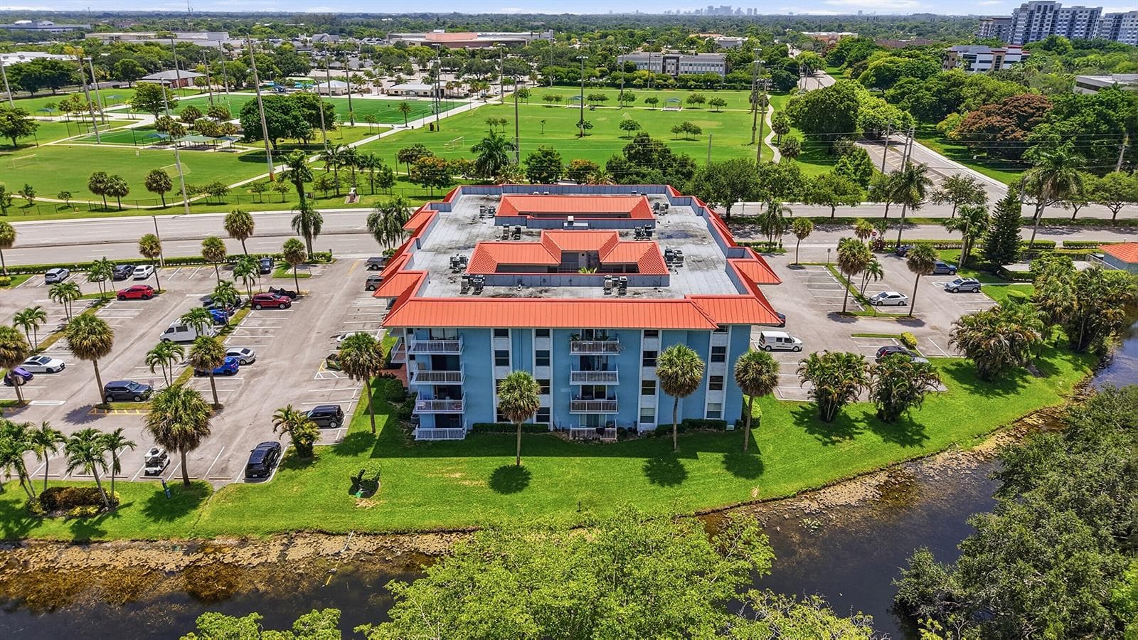 505 S PINE ISLAND Road # B310, Plantation, FL 33324