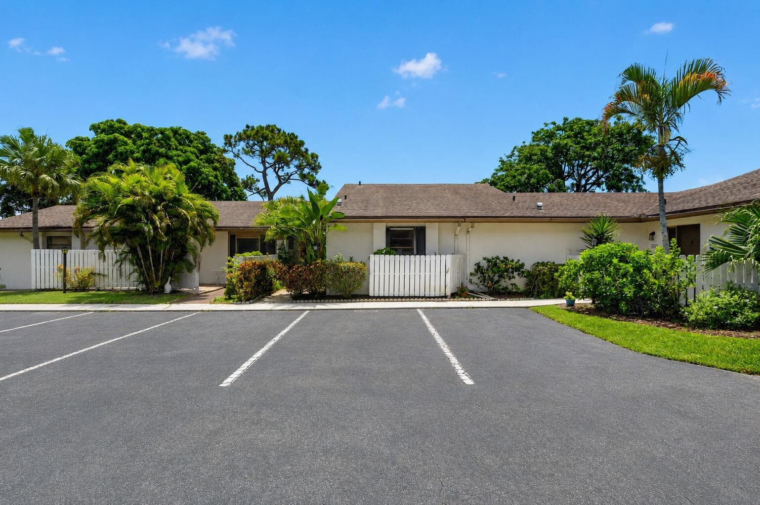 6102 WOODLAKE Boulevard, FL 33463 — zdjęcie 3