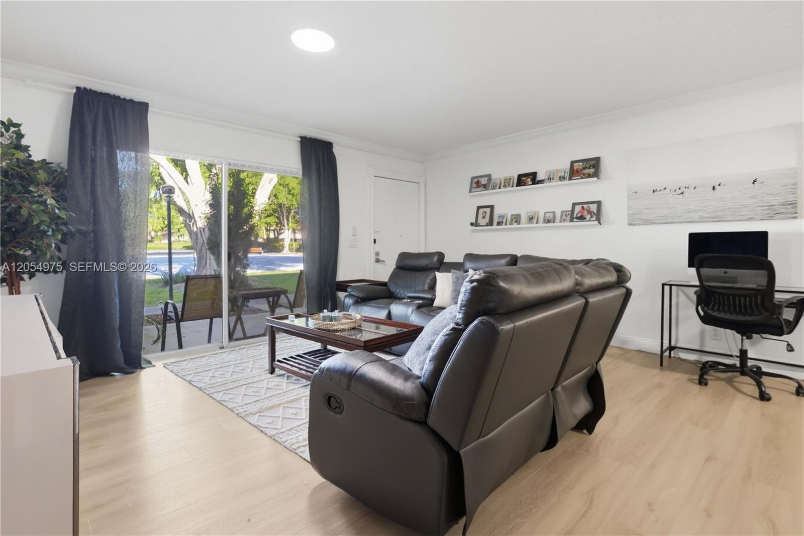 5850 NW 57th Avenue # 3, Tamarac, FL 33319 — zdjęcie 4