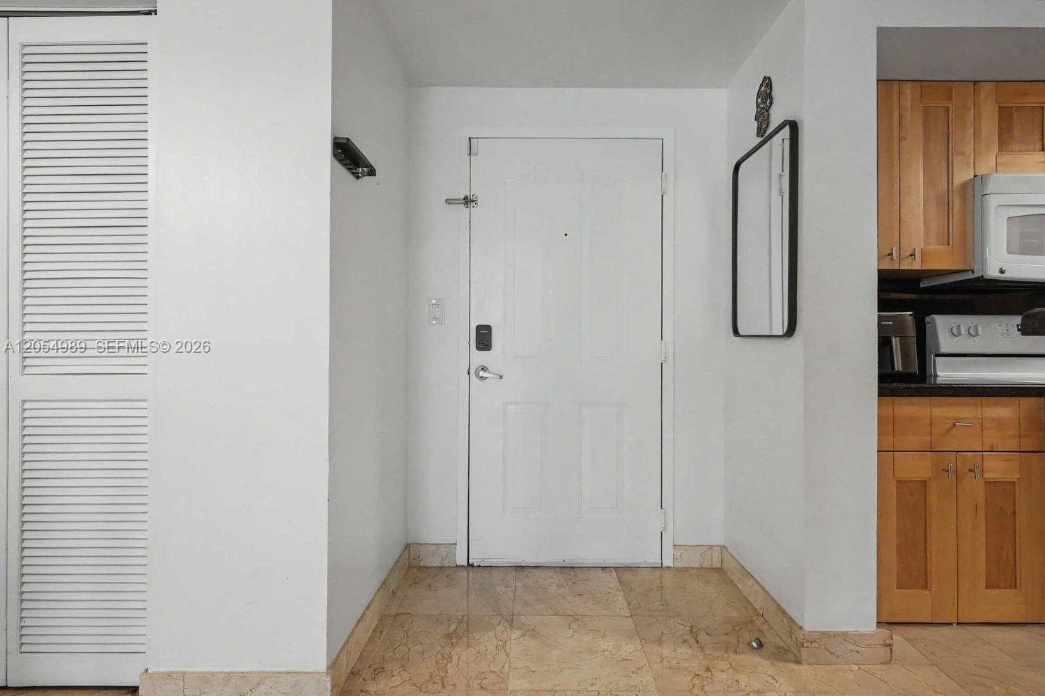 5085 NW 7th St # 906, Miami, FL 33126 — zdjęcie 2