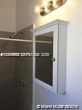 620 NE 178th St # B, Miami, FL 33162 — zdjęcie 2