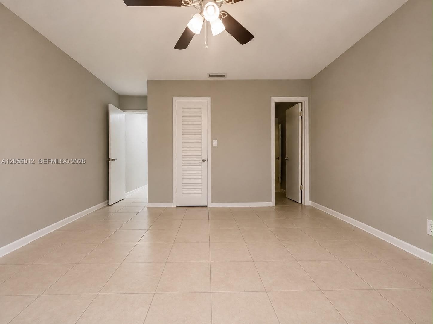 3930 Crystal Lake Dr # 208, Deerfield Beach, FL 33064 — zdjęcie 4