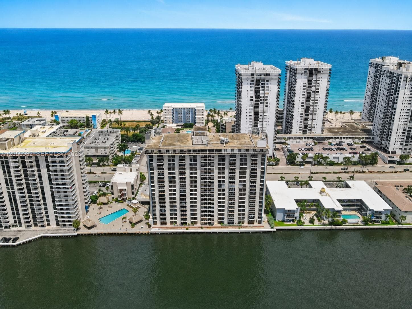 1600 S Ocean Dr # 18B, Hollywood, FL 33019 — zdjęcie 3