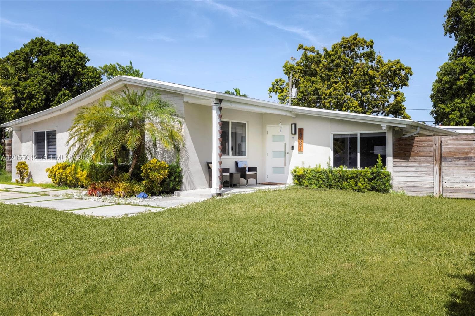 18681 Belview Dr, Cutler Bay, FL 33157 — zdjęcie 2