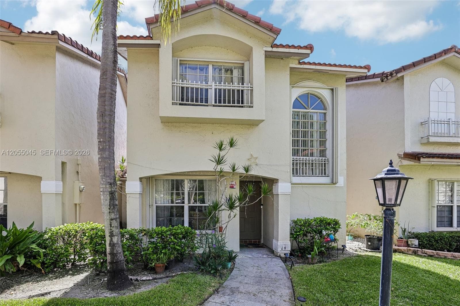 115 NW 108th Ave, Pembroke Pines, FL 33026