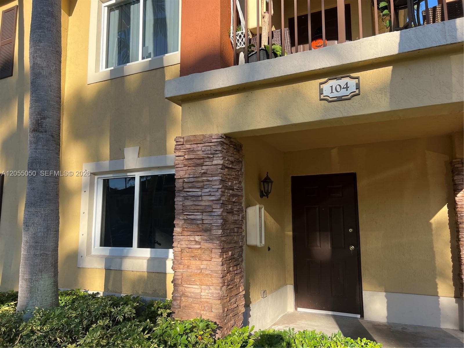 985 NE 33rd Ter # 104, Homestead, FL 33033 — zdjęcie 3