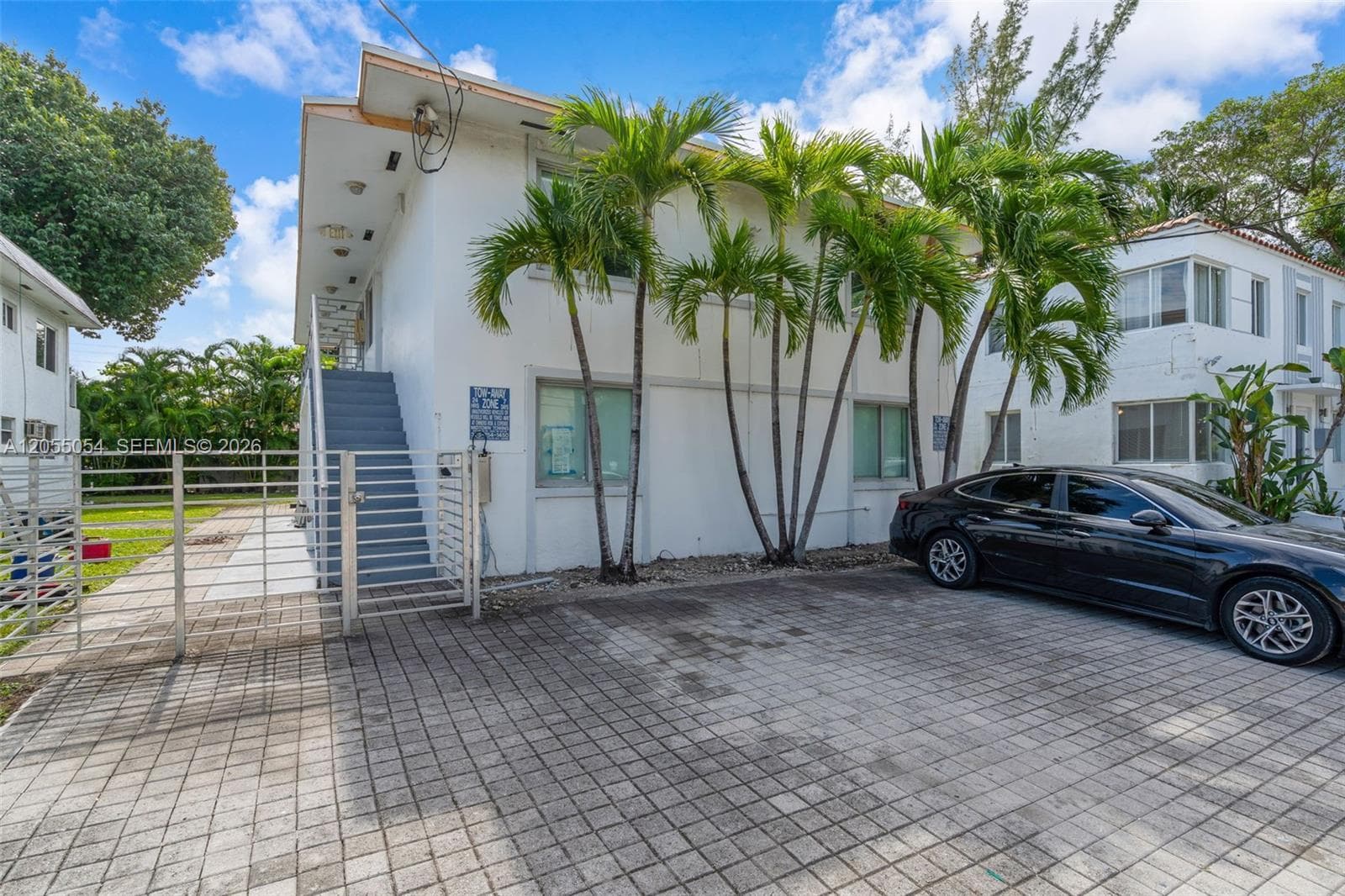560 NE 63rd St, Miami, FL 33138 — zdjęcie 2