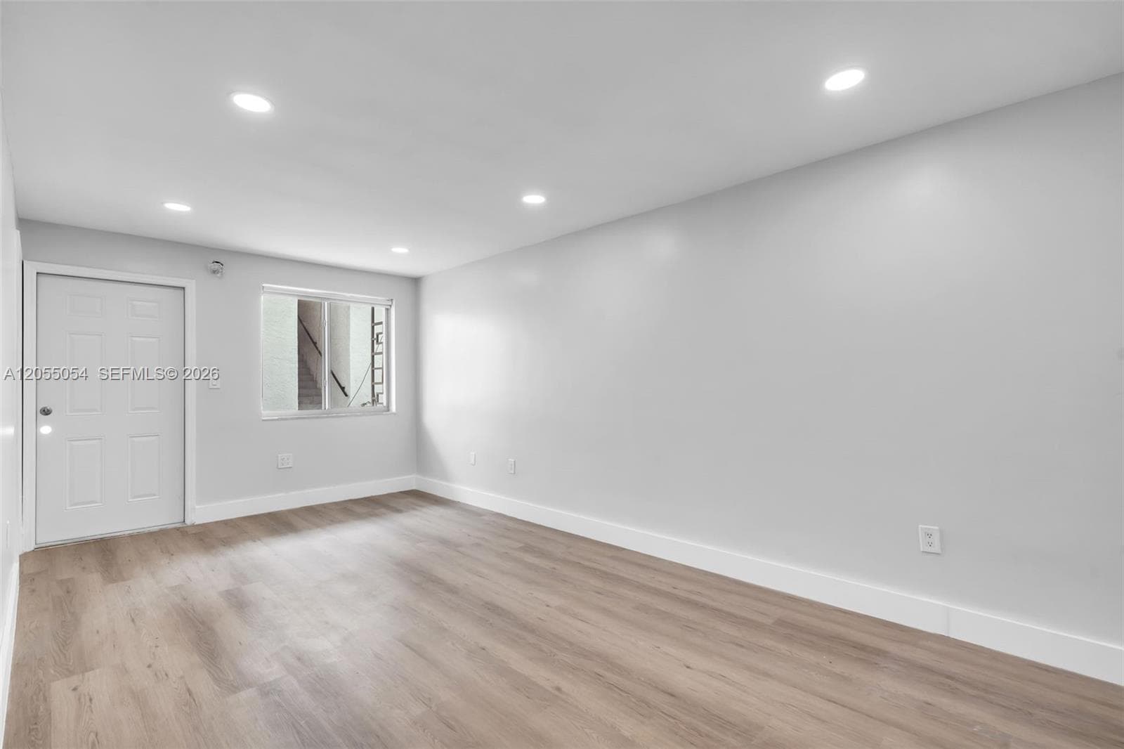 560 NE 63rd St, Miami, FL 33138 — zdjęcie 5
