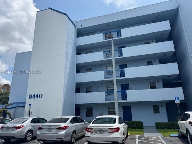 9440 Fontainebleau Blvd # 514, Miami, FL 33172