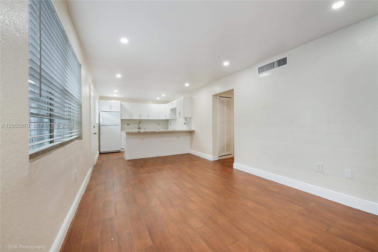 5100 W Flagler St # 302, Miami, FL 33134
