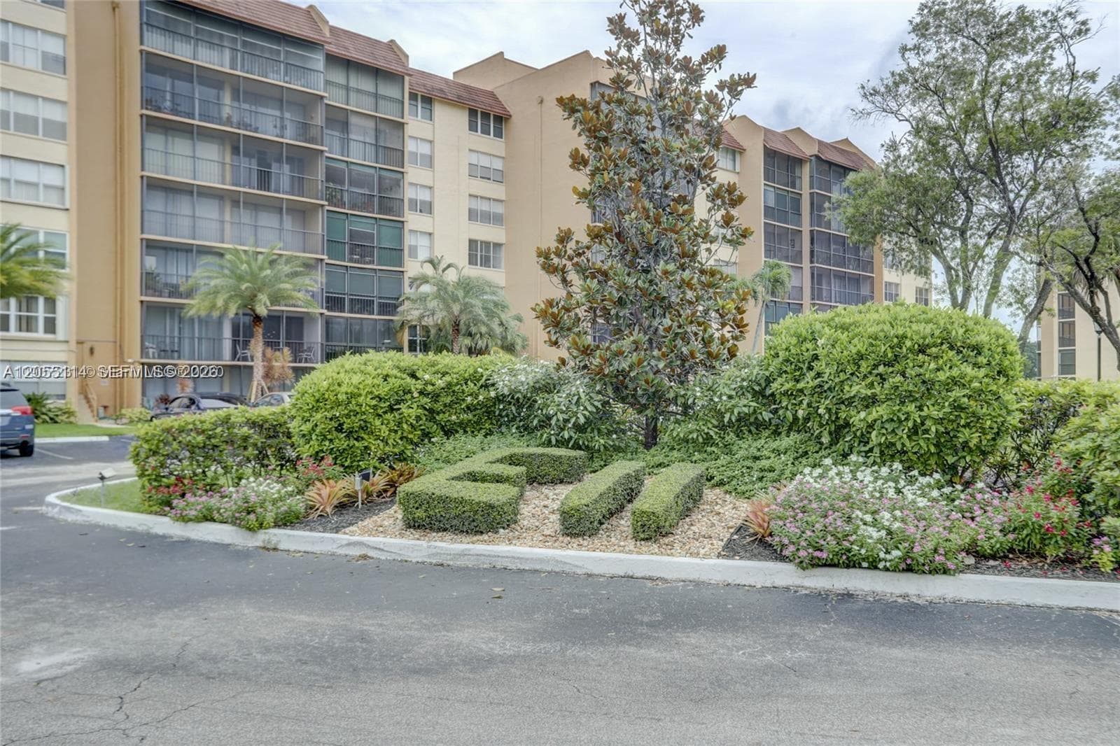 3771 Environ Blvd # 447, Lauderhill, FL 33319