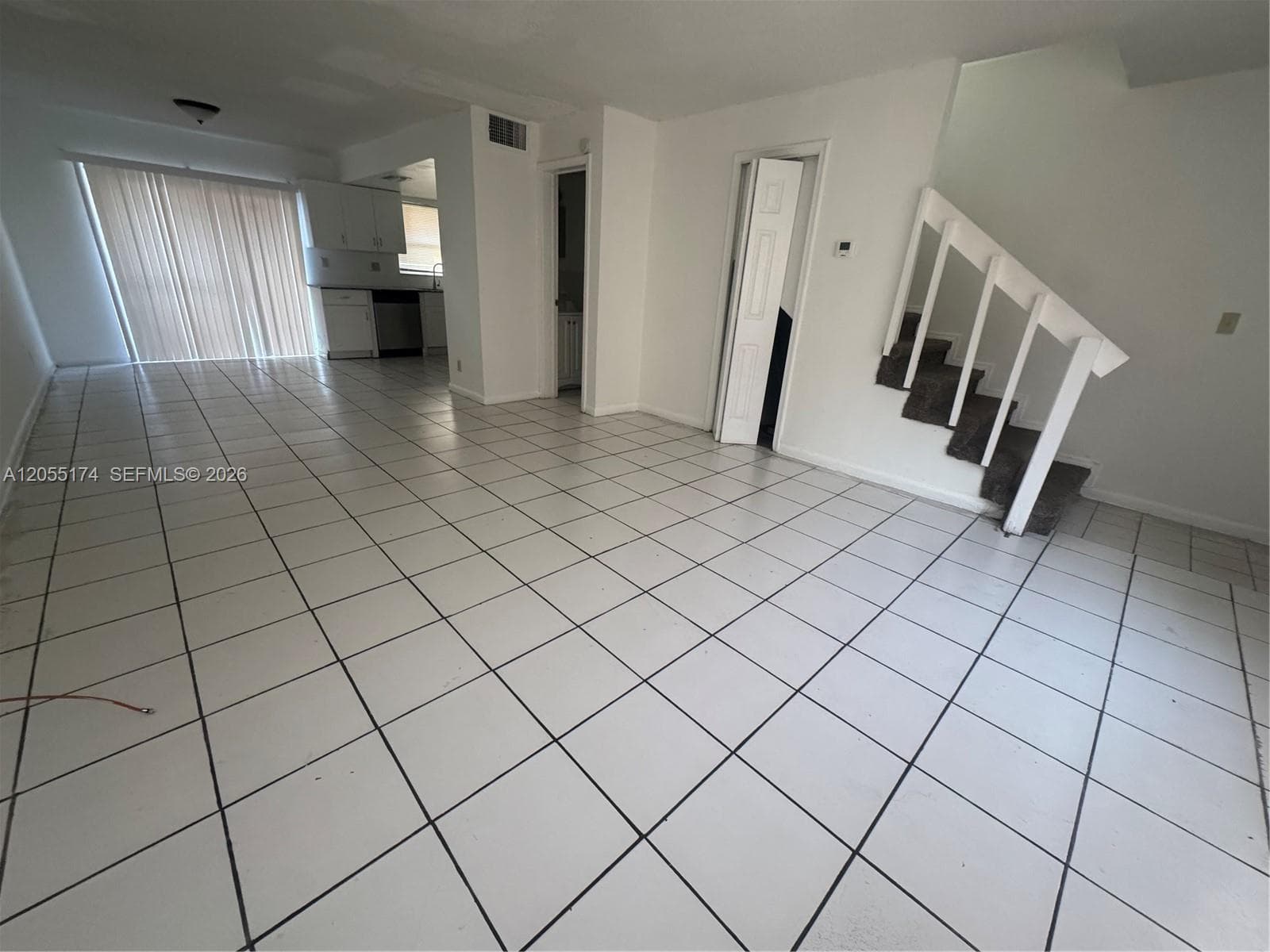 2606 NW 52nd Ave # D15, Lauderhill, FL 33313