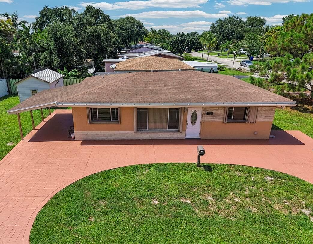 2100 N 57TH Avenue, Hollywood, FL 33021