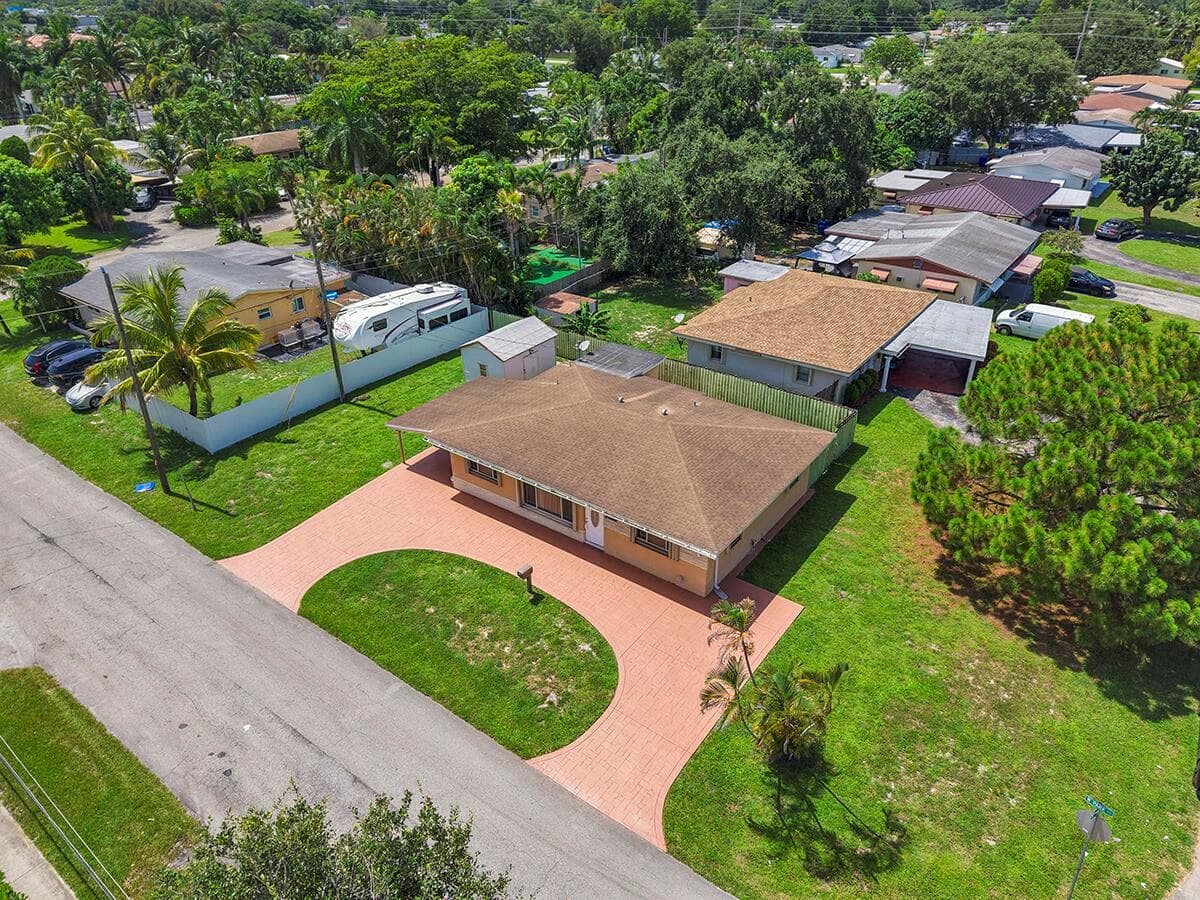 2100 N 57TH Avenue, Hollywood, FL 33021 — zdjęcie 5